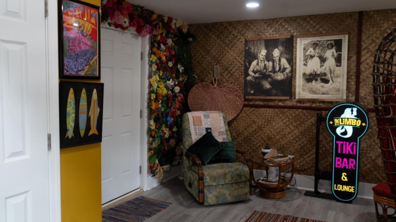 Tropical Tiki Hut Villa Луисвил Екстериор снимка